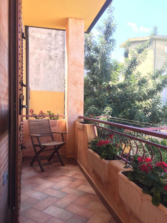 Casa Elena Apartment ดอร์กาลี ภายนอก รูปภาพ